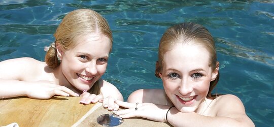 Pool Play Les Teenagers