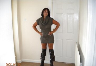 Tania posing at home