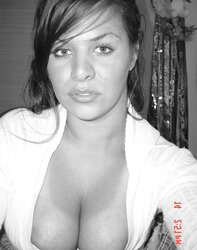 Sensual teenager From SmutDates.com