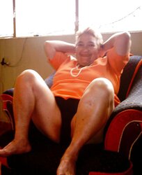 Colombian granny Bell (sixth set)