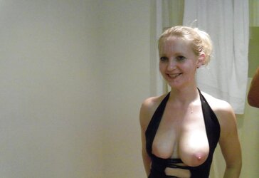 A TINY CUMSLUT