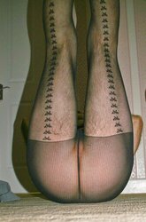 Killer pantyhose and stockings
