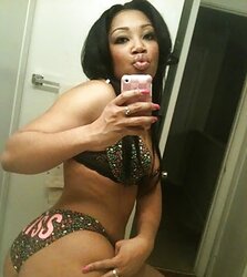 Camwhore iPhones Compilation