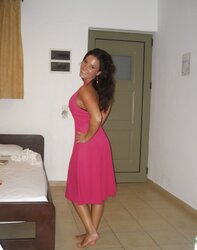 Steamy bare Jeanette