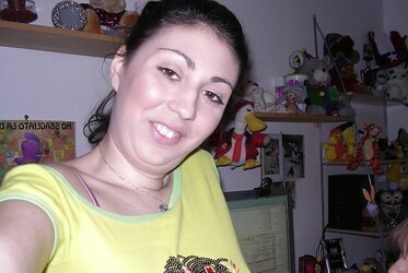 Big-Boobed Gf With Furry Snatch Self Shot Bare Pictures