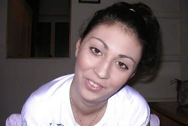 Big-Boobed Gf With Furry Snatch Self Shot Bare Pictures