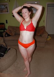 Smallish bowl brassieres