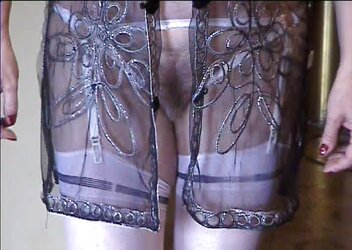 At demand of my devotees my FURRY LABIA!!!