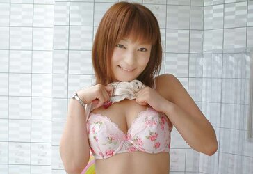 STEAMY ASIAN SWIMWEAR