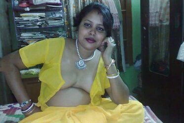 Sonal aunty