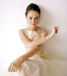 Alexis bledel (y123)