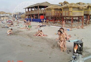 I am a beach naturist