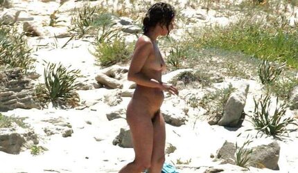 I am a beach naturist