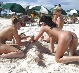 I am a beach naturist