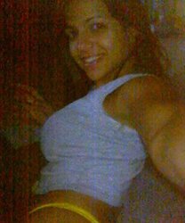 Vida Guerra Cellphone 2010 Leaked Pic