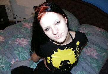 SEXY INEXPERIENCED TEENAGER FROM BERLIN II