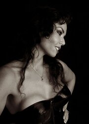 Mature Paramour 045... Insatiable