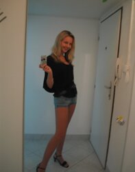 Hotties Posture