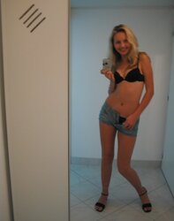 Hotties Posture
