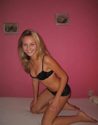 Hotties Posture