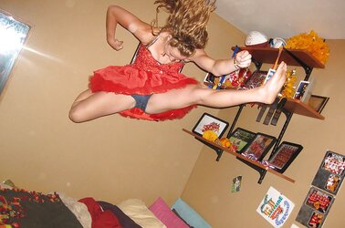Facebook pig - super-hot shots