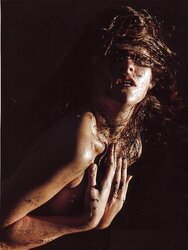 Lynda Lacoste nue