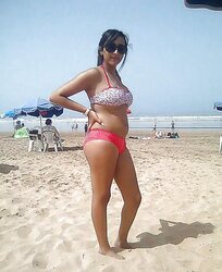 Arab hotty