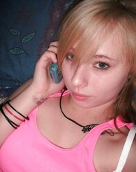 BUXOMY US WOMAN SELFPICS