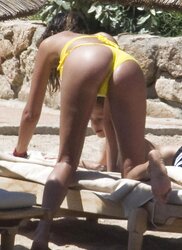 Celeb Bathing Suit Bums - Leave Sloppy Comments