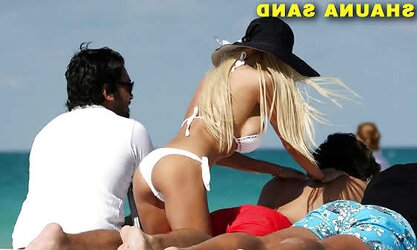 Celeb Bathing Suit Bums - Leave Sloppy Comments
