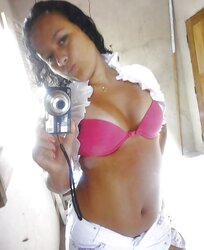 Chicks I wanna have bang-out with...