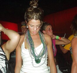 1st View Downblouse Nipslips pt