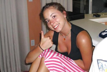 1st View Downblouse Nipslips pt