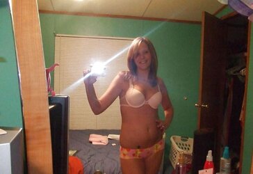 Inexperienced Home Pictures