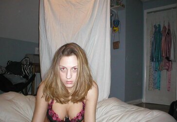 Inexperienced Home Pictures