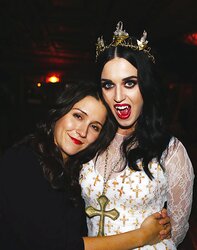 Katy Perry steaming!