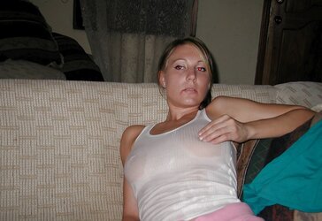 Splendid Light-Haired Mummy-Tart