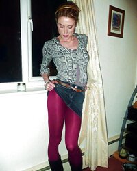 Hotlegs- super-steamy inexperienced mature