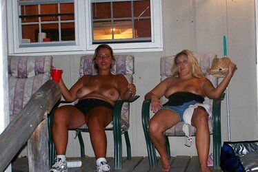 GIANT JUG COUGARS