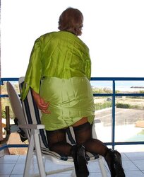 Mature Hottie - Annick