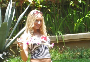 I enjoy flowers