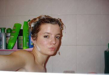All of Molten Russian Teenager Dasha (Tub-two 6of12)
