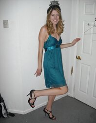 Spectacular courtney