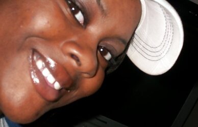 An american female called Renisha C.