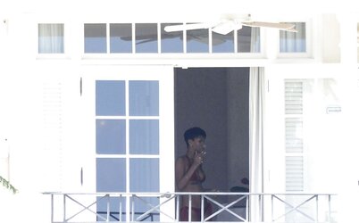 Rihanna-BARE- WARM SUPER-FUCKING-HOT SUPER-FUCKING-HOT !!!!! NO FAKE