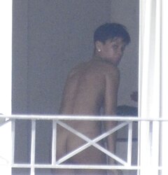 Rihanna-BARE- WARM SUPER-FUCKING-HOT SUPER-FUCKING-HOT !!!!! NO FAKE