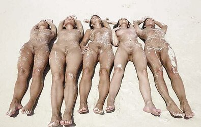 SUMMER FEMMES