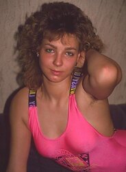 Teenager Eve flashing off her bod