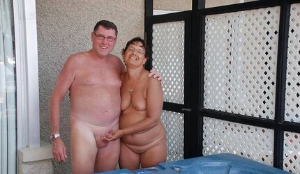 SUPER-SEXY GRANNYs