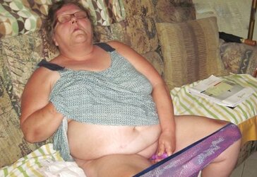 Grannies PLUMPER Matures
